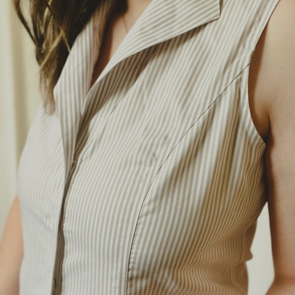 2000's Calvin Klein Button-Down Shirt (M/L) - Picture 3 of 5